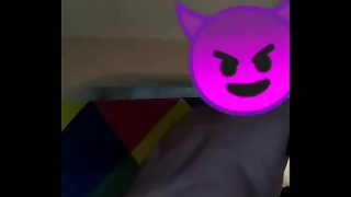 Novinho dan&ccedil;ando funk pelado